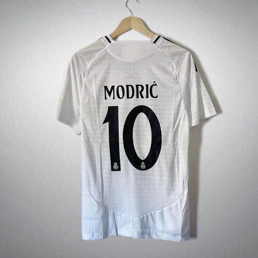 Player Version Real Madrid 2024/25 Home Modric #10