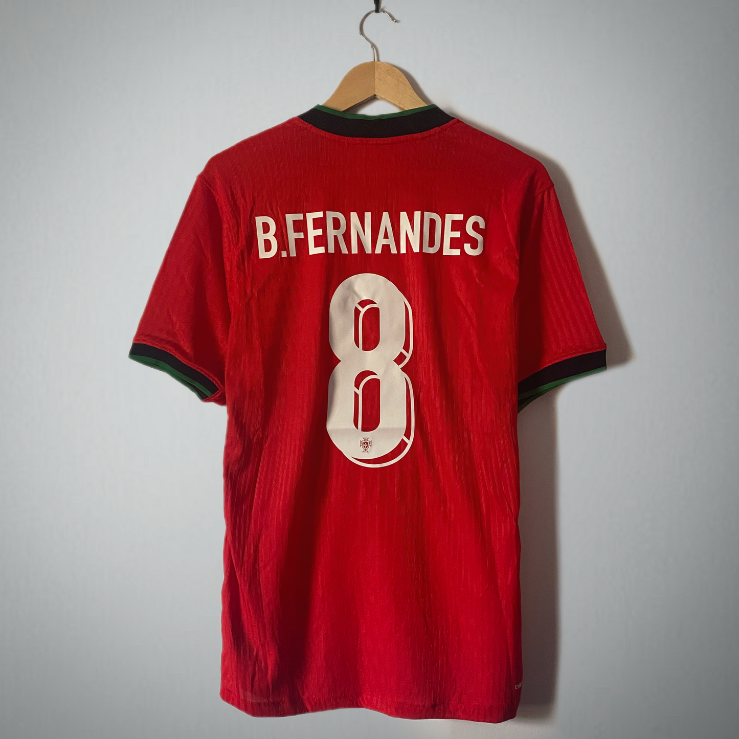 Player Version Portugal 2024/25 Home B.Fernandes #8