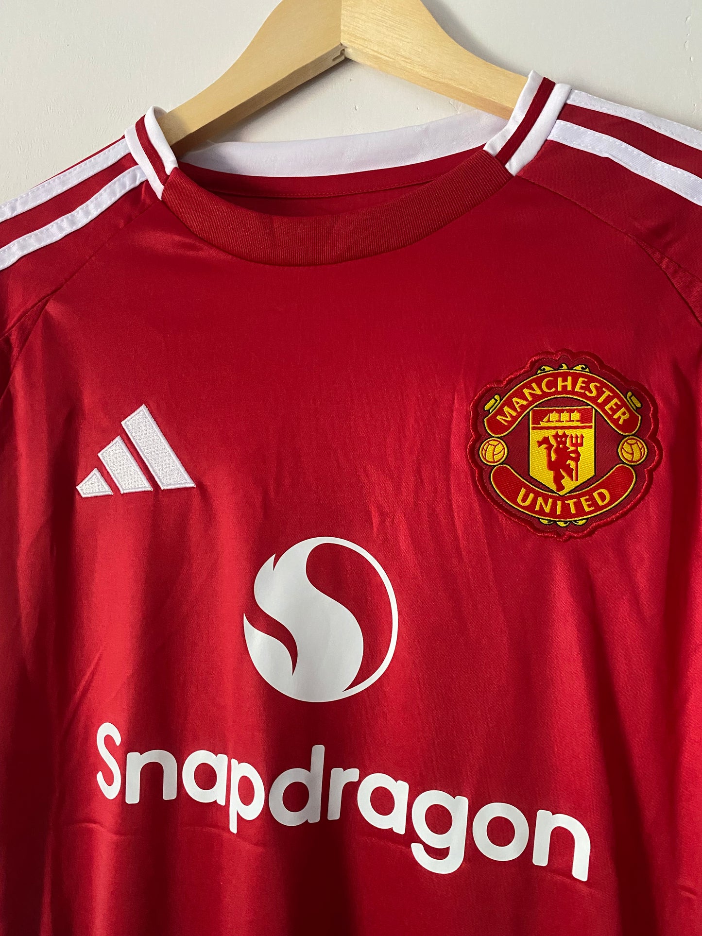 Manchester United 2024/25 Home Long-Sleeve Casemiro #18