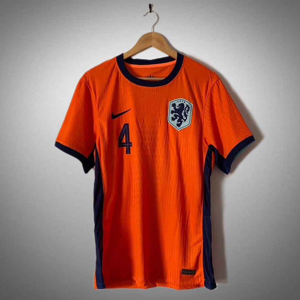 Player Version Netherlands 2024/25 Home Virgil #4