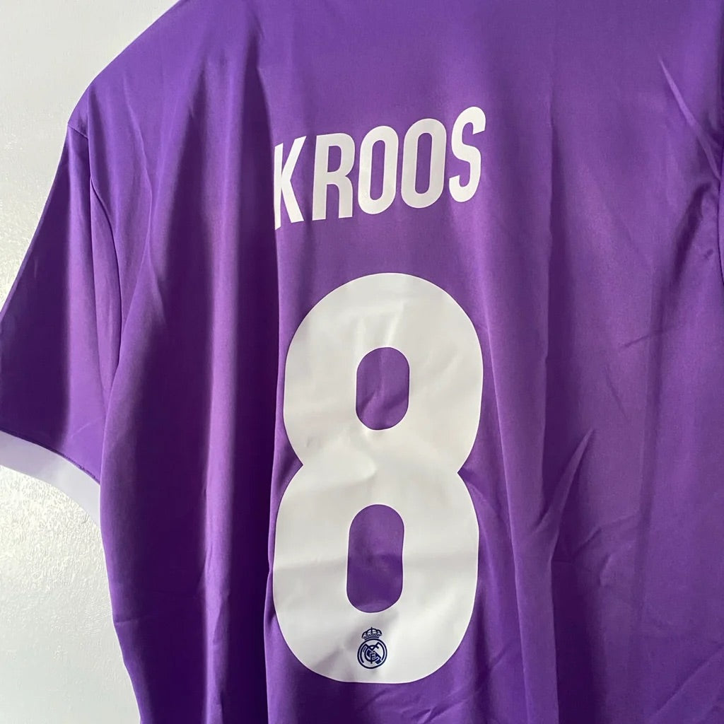 Real Madrid 2016/17 Away Kroos #8