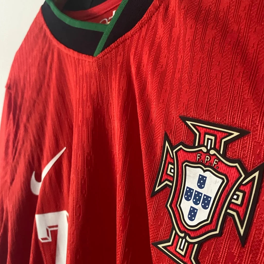 Player Version Portugal 2024/25 Home Ronaldo #7