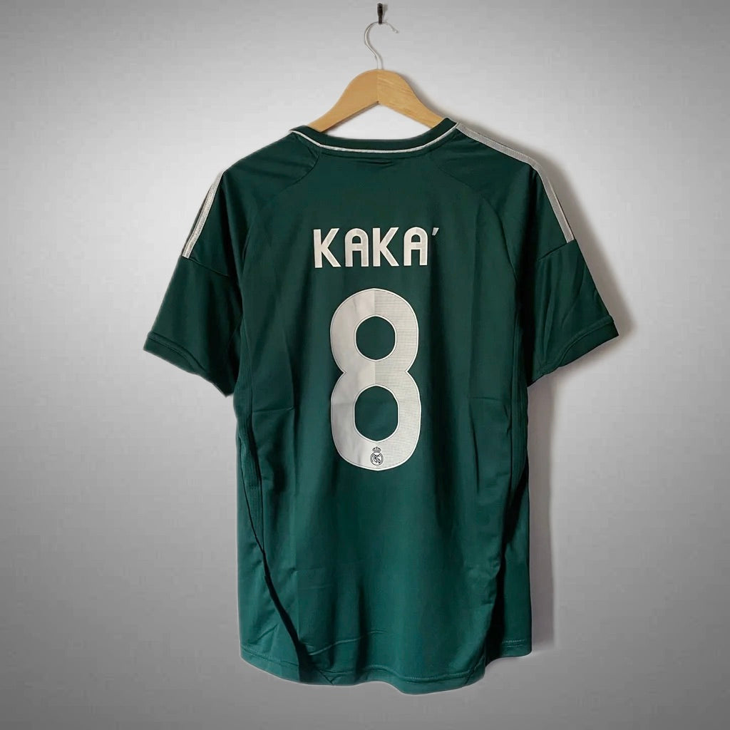 Retro Real Madrid Away Kaká #8