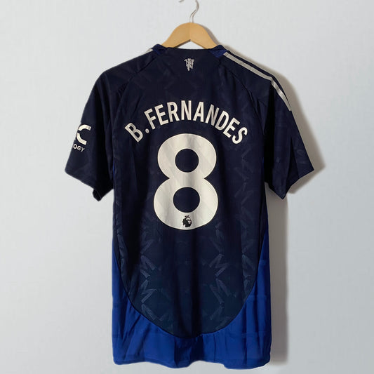 Player Version Manchester United 2024/25 Away B.Fernandes #8